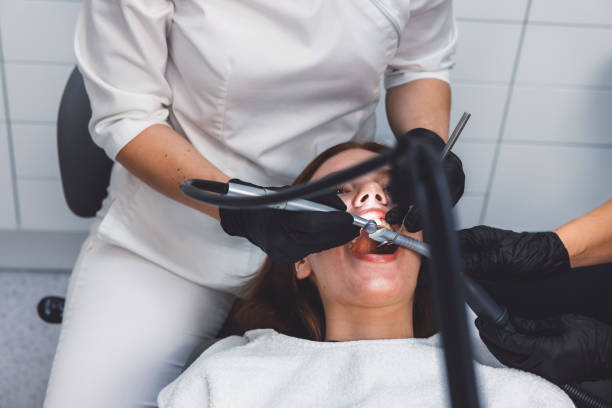 Best Weekend Emergency Dentist in Richmond, IL